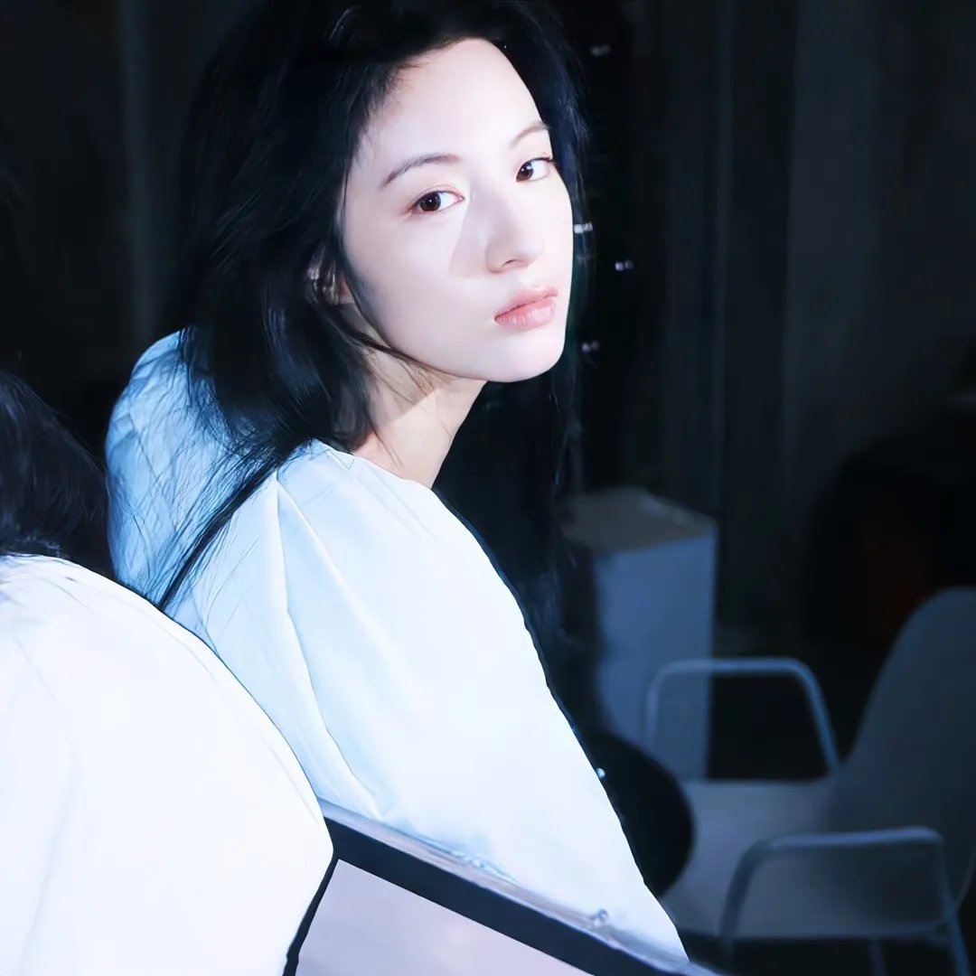 精灵高中:周五夜惊吓夜